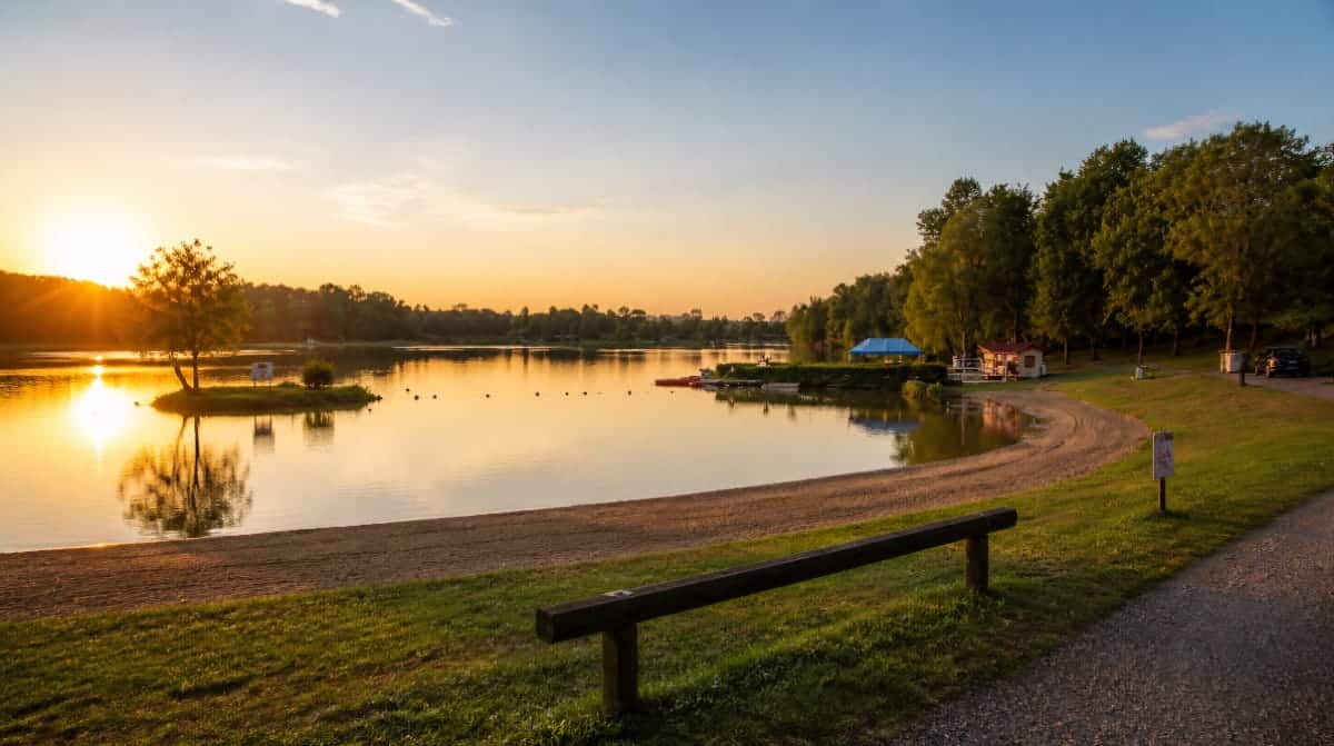 Lacs de Laives en Saône-et-Loire